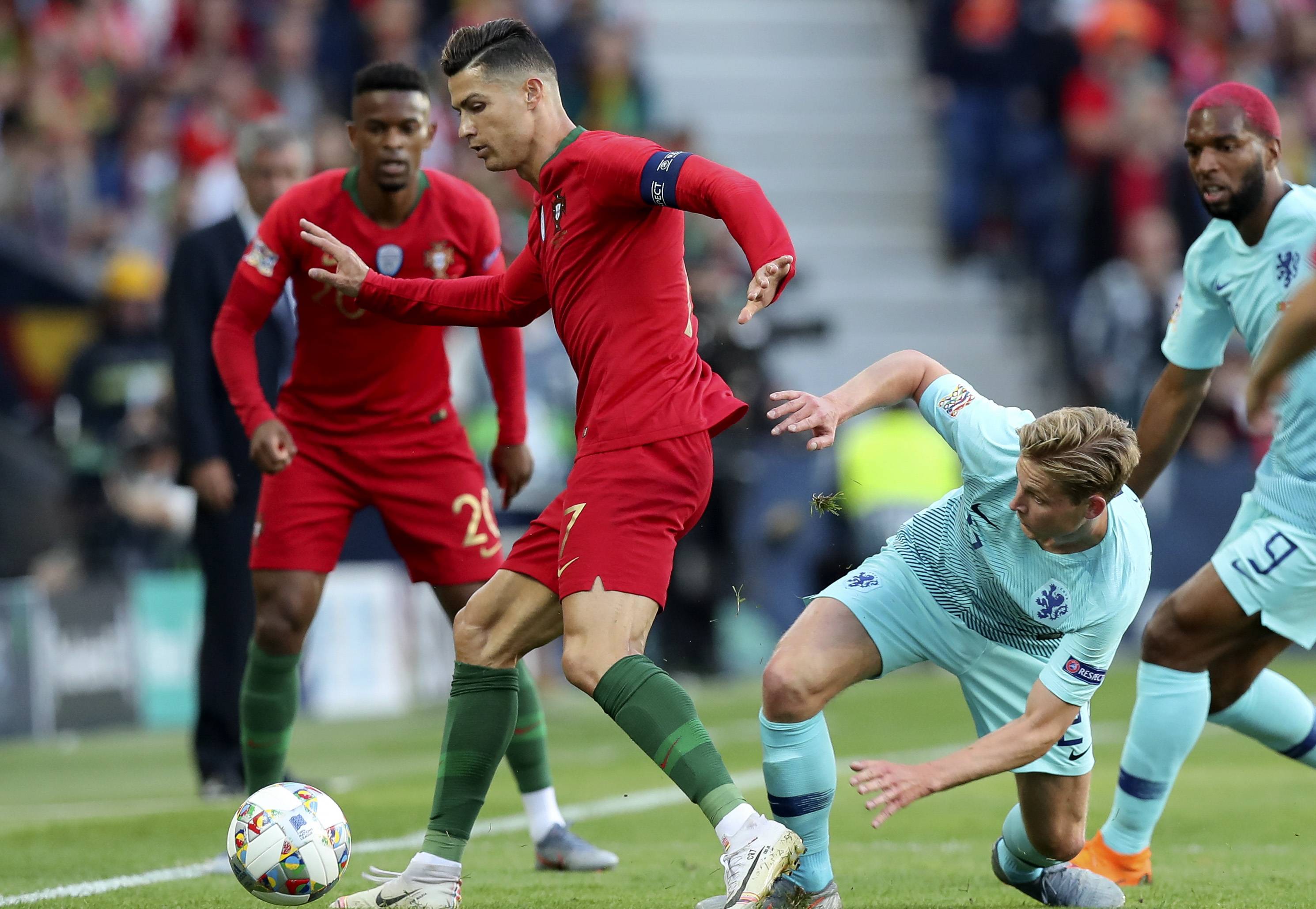 葡萄牙队碾压奥地利队，林高远高光表现